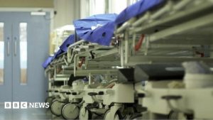 “Ominous signs” of winter pressures as NHS waiting list grows
