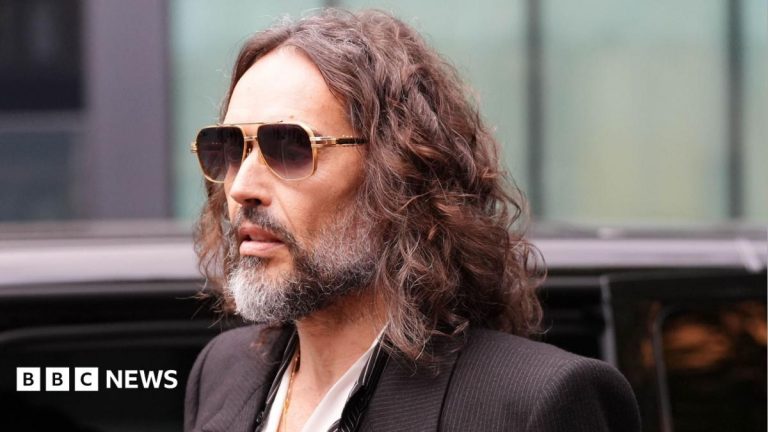 Russell Brand was a ‘sexual predator’, says prosecution as rape trial begins