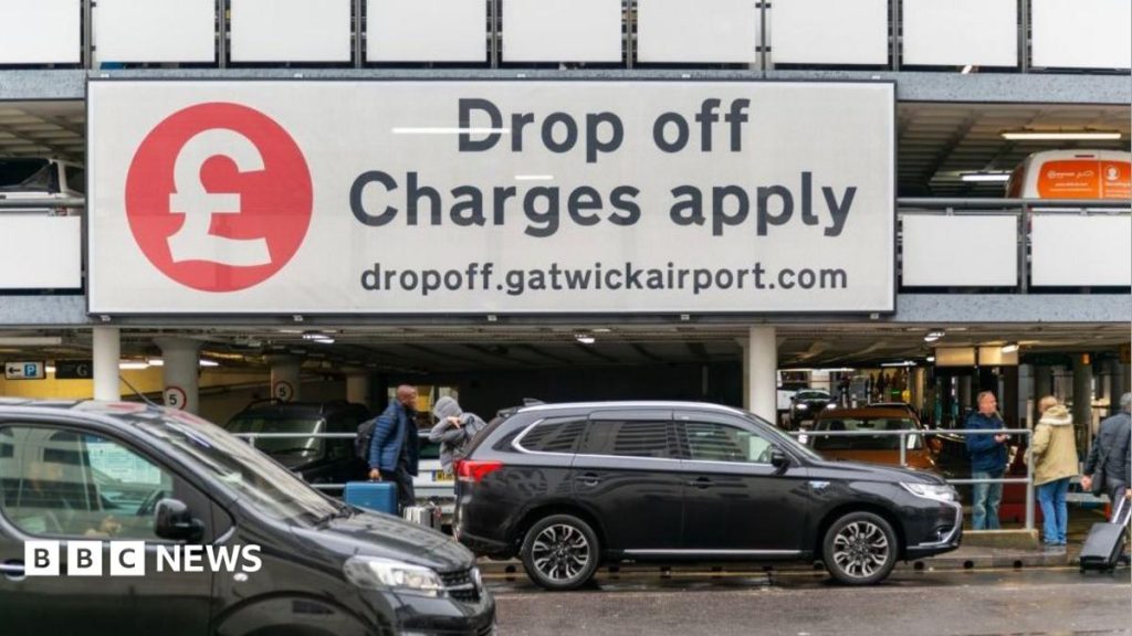 Airport drop-off charges to be reviewed after sharp increase Airport drop-off charges to be reviewed after sharp increase