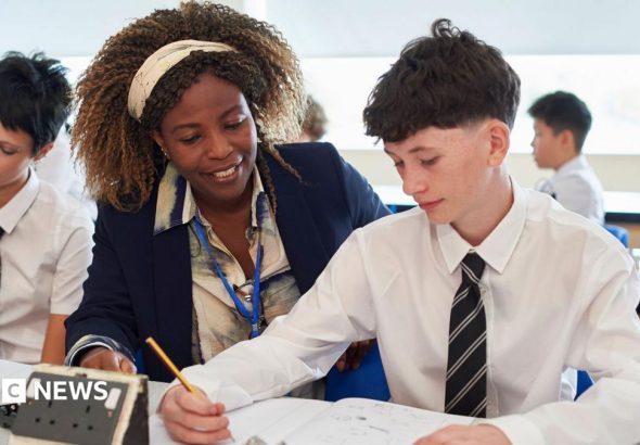 Ofsted faces fresh calls to halt graded school inspections in England