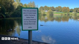 Model boats banned from lake in Stevenage Model boats banned from lake in Stevenage