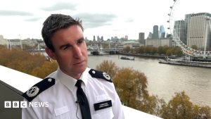 Met Police urge pro-Palestine students to move 7 October protest