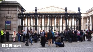 British Museum announces changes to ease Bayeux Tapestry queues