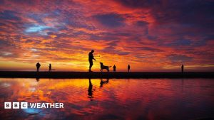 UK weather: Temperatures drop as rain and cloud sweep in UK weather: Temperatures drop as rain and cloud sweep in