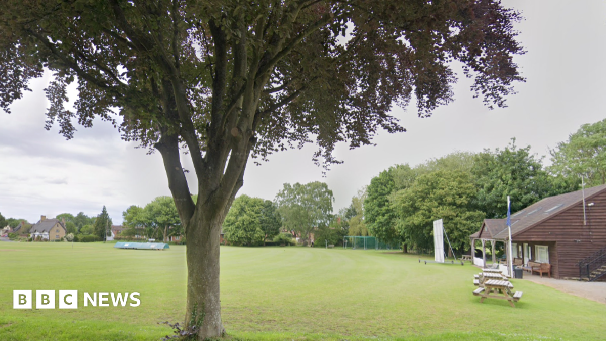 Girl’s death ‘unexplained’ after body found in Elmley Castle park