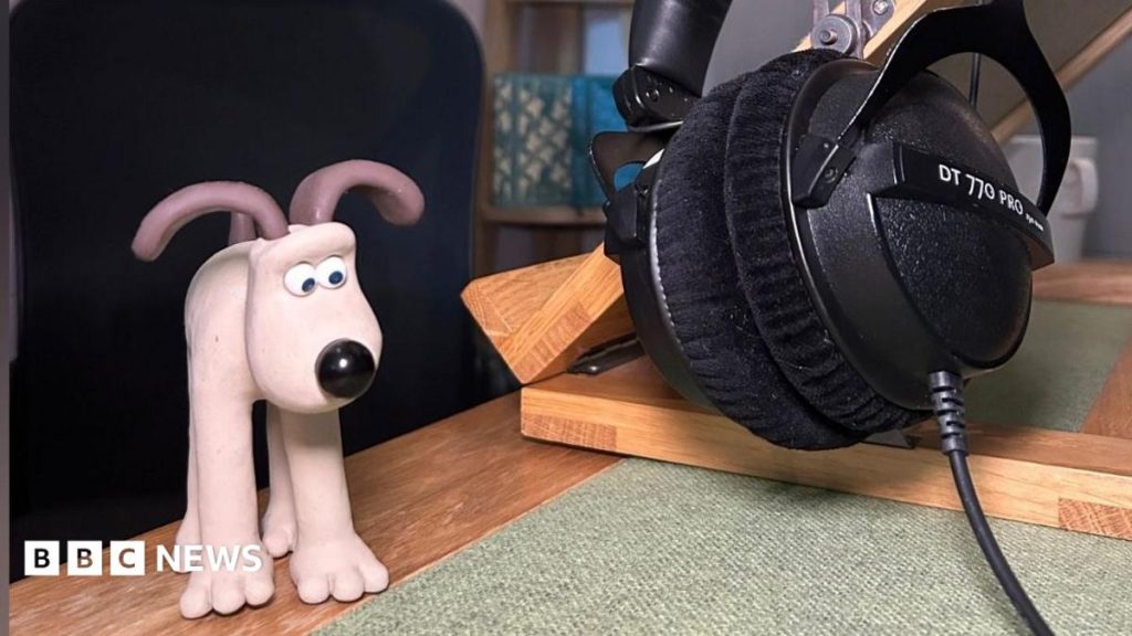 Martin Freeman to give Gromit a voice for first time in new audiobook Martin Freeman to give Gromit a voice for first time in new audiobook