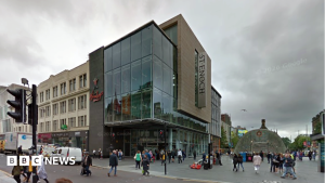 Teenager in hospital after gang attack in Glasgow shopping centre Teenager in hospital after gang attack in Glasgow shopping centre