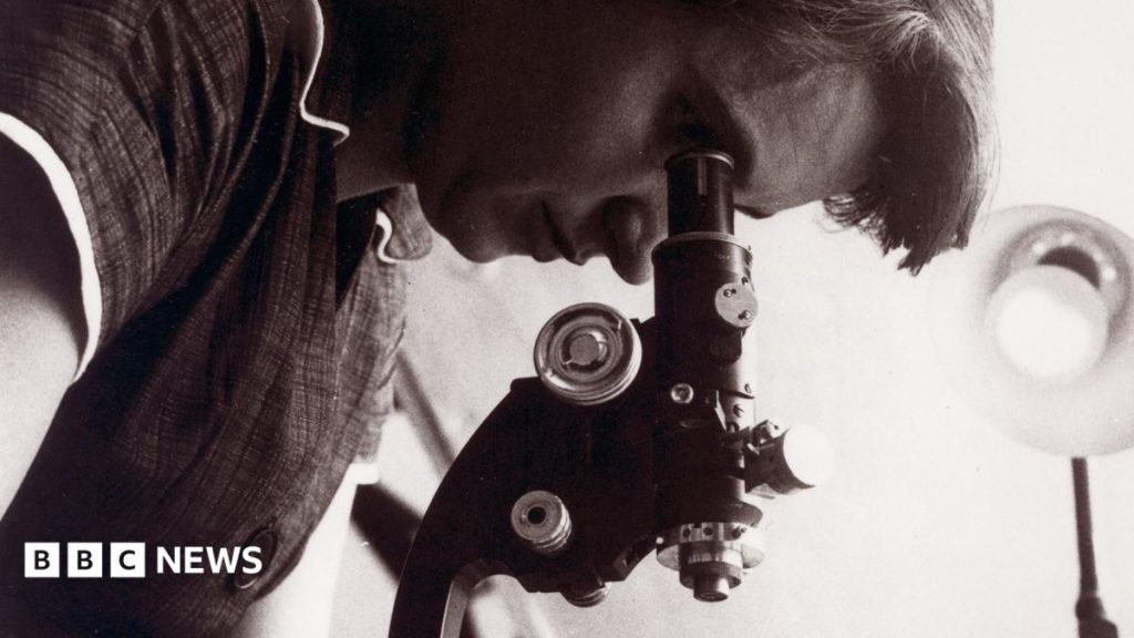 Only one female scientist named in GCSEs, research finds Only one female scientist named in GCSEs, research finds