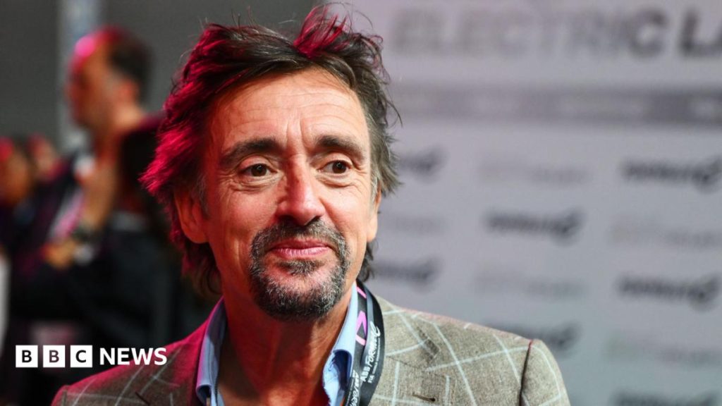 Ex-Top Gear host Richard Hammond’s ‘brave’ new Welsh life wild swimming and running Ex-Top Gear host Richard Hammond’s ‘brave’ new Welsh life wild swimming and running